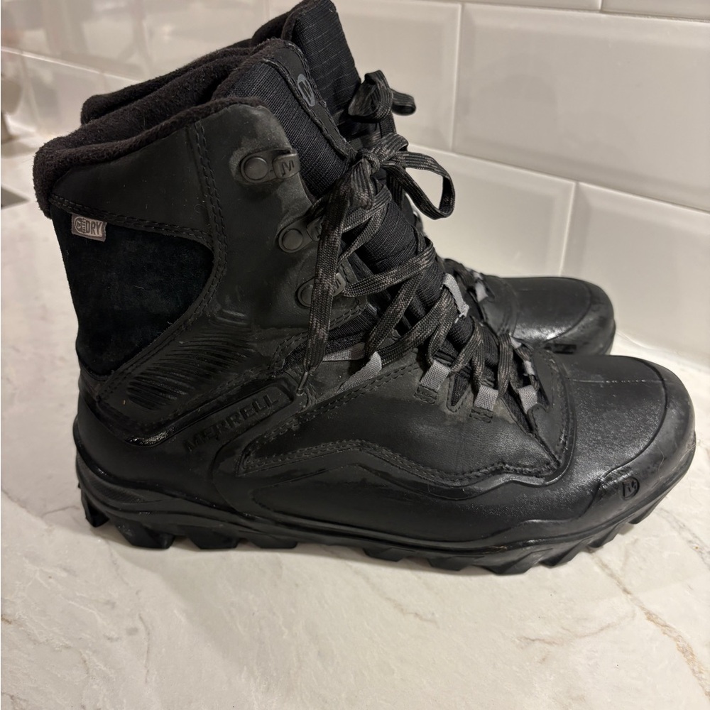 Merrell Men's Black winter boots
